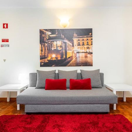 Lisboa, Central Lisbon, Charming Patio House, , Wifi, Air Conditioning, Near Metro, By Ig Экстерьер фото